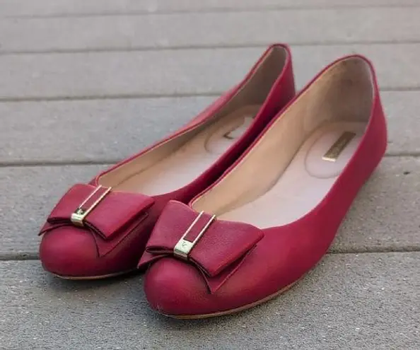Louise et Cie Red Bow Flat | Elegant Red Bow Flats