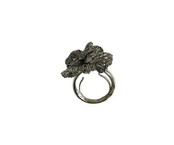Stella & Dot Silver Tone Filigree Flower Ring Adjustable Sizing 5 to 7 Statement