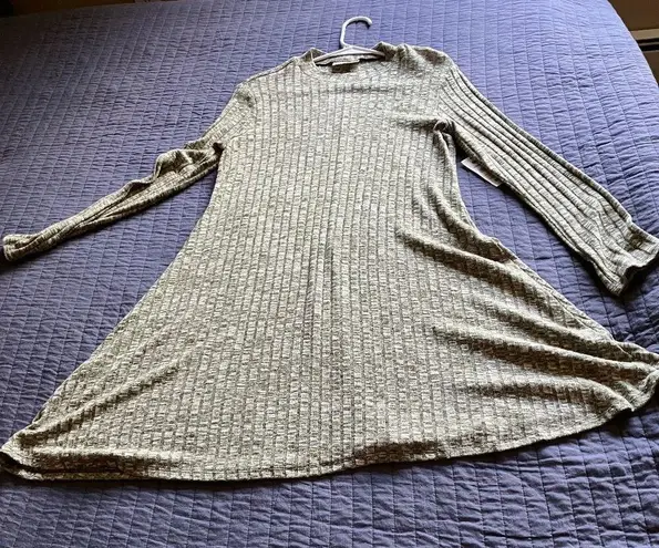 Bobbie & Brooks NWT Bobbie Brooks Sweater Dress Long Sleeve Green Midi Medium