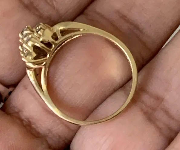 14kt Gold Diamond Ring