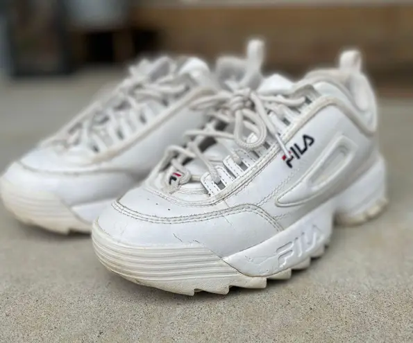 FILA white s