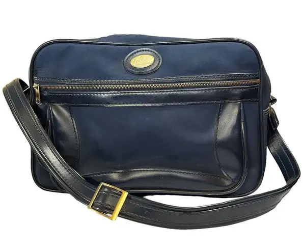 Vintage Verdi International Luggage Carry