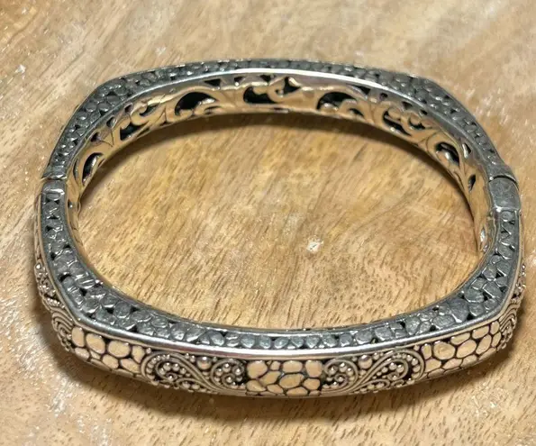Sterling Silver Sarda Filigree Hinged Bangle Bracelet