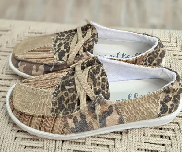 Gypsy Jazz Casual Slip