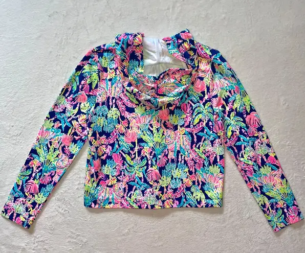 Lilly Pulitzer NWT  Pryce Crop Hoodie in Oyster Bay and Seen Hero size Medium