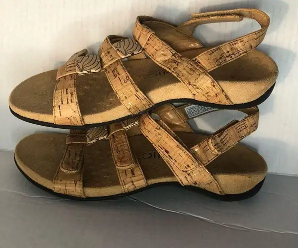 Vionic Sandals Amber Sandal Adjustable in Gold Cork w/ Beads Size 6 EUC