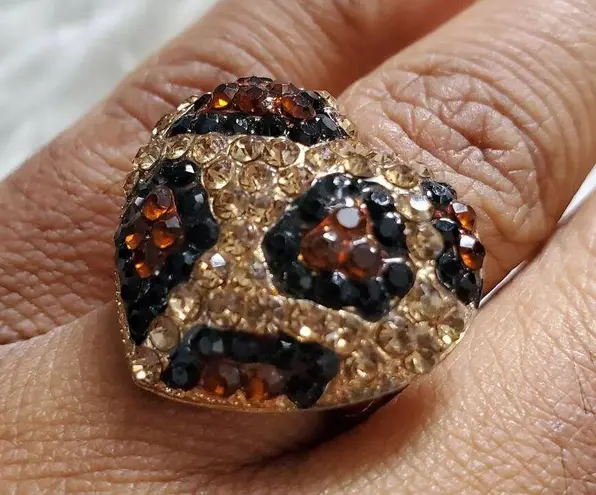 Cheetah Print Heart Shaped Flexible Bling Constume Ring Gold