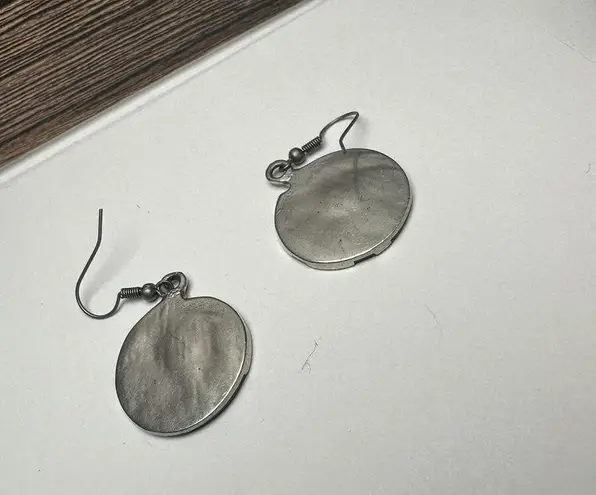 Blue Earth / Globe Silver Tone Round Disc Dangle Drop Pierced Earrings