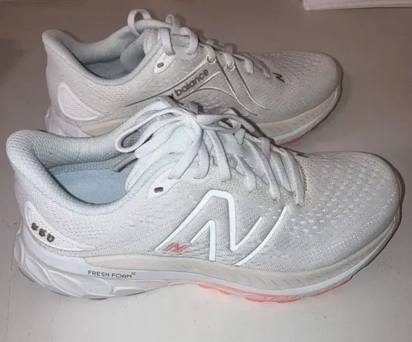 New Balance  Women's Fresh Foam X880 V13 Running Shoe Sneaker Womenw Size 7 New