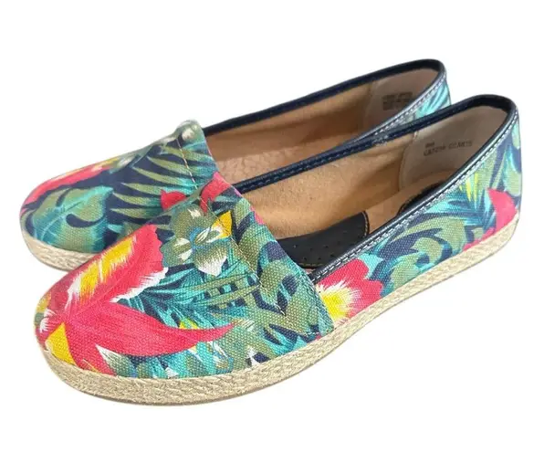 BOC Born Concept 9M Tropical Canvas Espadrille Slip On Shoes Flats. Blue/Multi Blue Size 9
