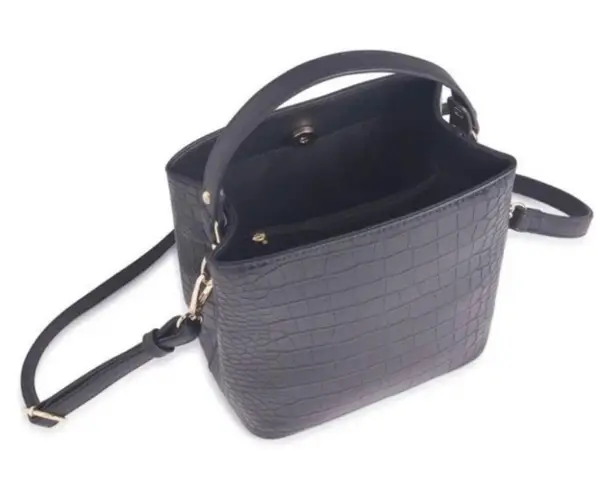 Aota All Of The Above Elena Bucket Bag Women's Black Vegan Leather Crossbody NWT