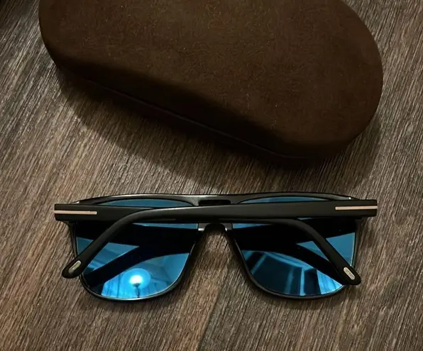 Tom Ford  Shelton Sunglasses