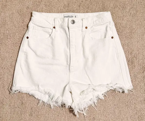 Abercrombie & Fitch Ultra High Rise Mom Short