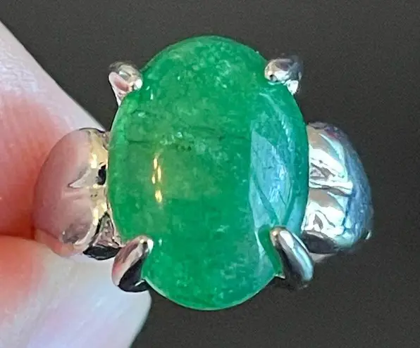 Green jade S925 silver ring size 5.5