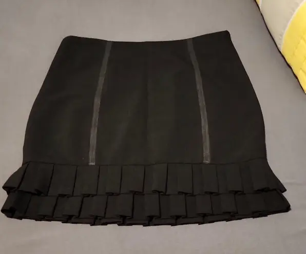 Bebe Mini Pleated Skirt