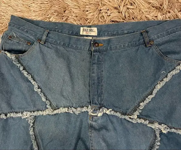 Juke Box Plus Frayed Plus Size Jeans 24