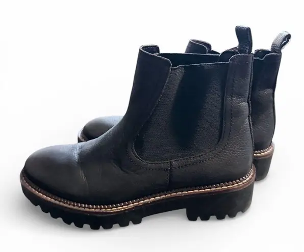 Caslon Miller Water Resistant Lug Chelsea Boots Size 6.5