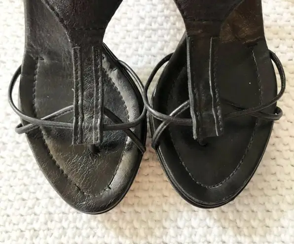 CNC Costume National Black Leather Strappy Thong Curve Heel Platform Pumps 38 Size 7