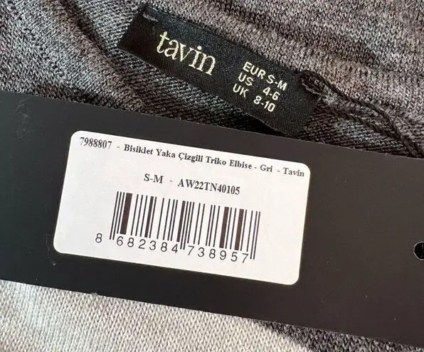 Tavin nwt long sleeve gray striped maxi length sweater dress size small 4