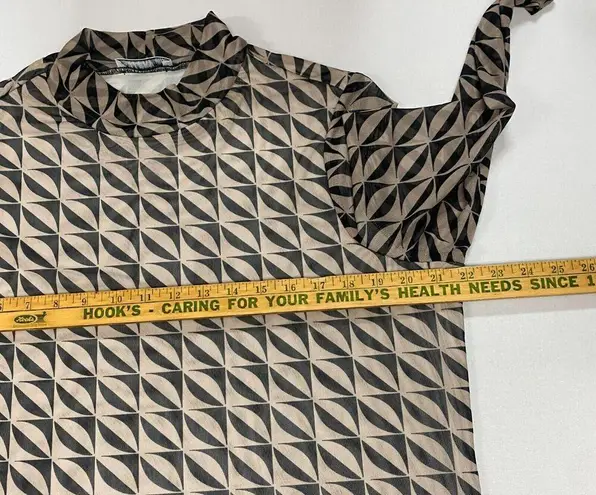 Gallery Womens Long Sleeve Crew Neck top Size XL Mesh See Through