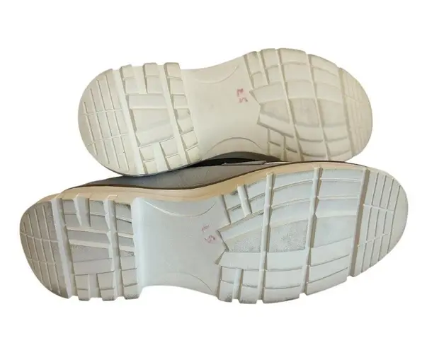 Linea Paolo Minka Loafers Light Grey Leather Classic Shoes Size 7 Women's