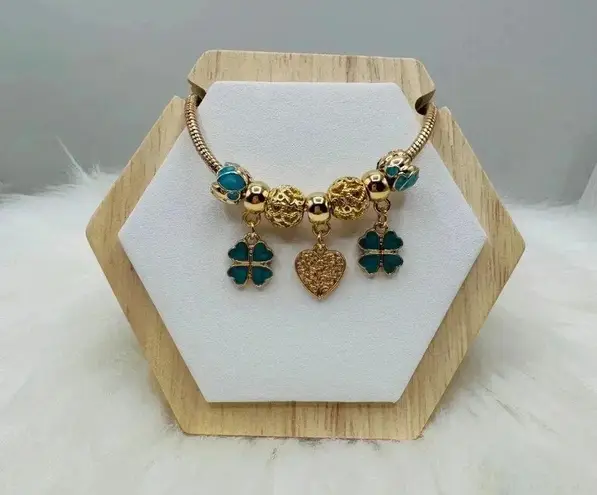Heart & Clover Charm Bracelet Blue Gold