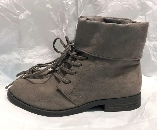 American Eagle AEO Lace Up High Top Boots