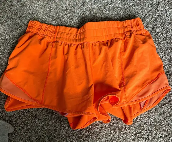 Lululemon Hotty Hot Short 2.5”