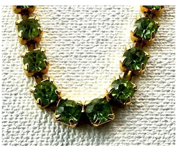 Vintage green rhinestone sweater clip