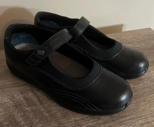 Drew Rose Mary Jane Leather Shoes accommodates orthotics retail $160+
