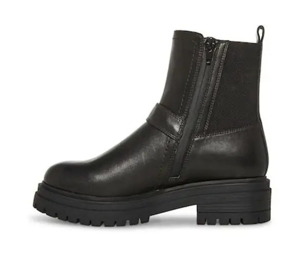 Blondo USA waterproof black Gatwick Bootie size 9