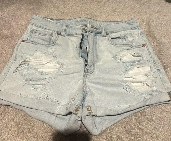 American Eagle Size 6  Jean Shorts. MOM short