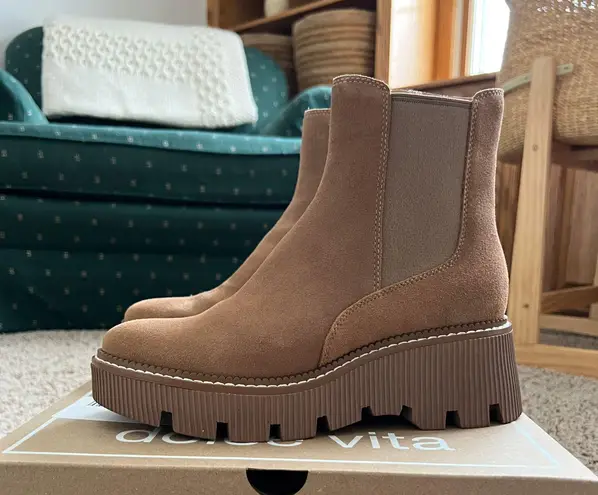 Dolce Vita Emmet H2O Bootie Size 7
