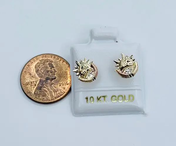 Luna 10k solid gold earrings sun moon studs