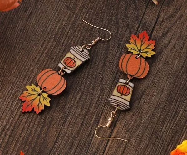 Pumpkin Spice Latte / Pumpkin / Autumn Leaf Earrings