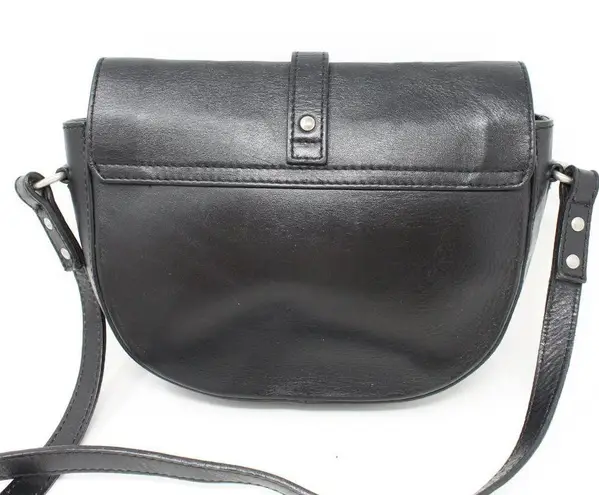 American Eagle  The Wander Collection Leather Saddle Bag Crossbody Black