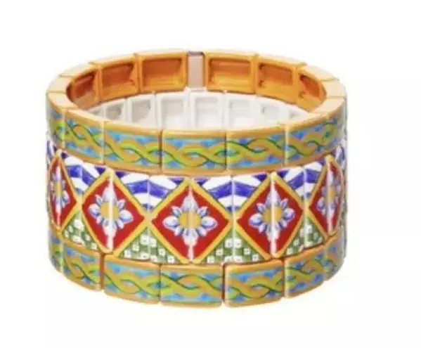 Nwot Roxanne assoulin Geometric Stretch Bracelet set of three Orange