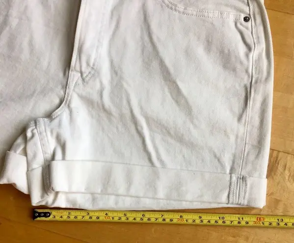 Free Assembly Cuffed, High Rise, Jean Shorts, Ivory, Cream, Ecru, Size 14 Tan