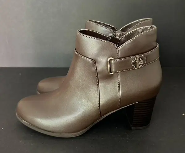 Giani Bernini Artemyss Memory Foam Boots Size 8.5 NEW