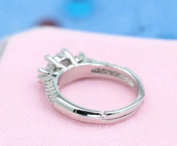 925 Silver Plated Plated Adjustable 1 CT CZ Diamond Wedding Ring for Women