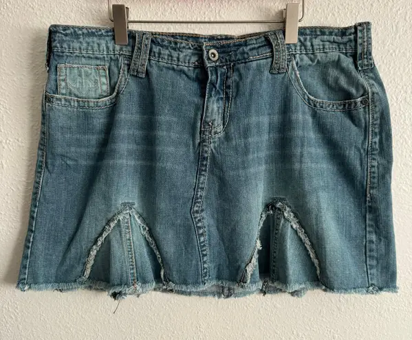 Anchor Blue Vintage Y2K Faded Denim Pleated Dart Raw Hem Midi Rise Mini Skirt