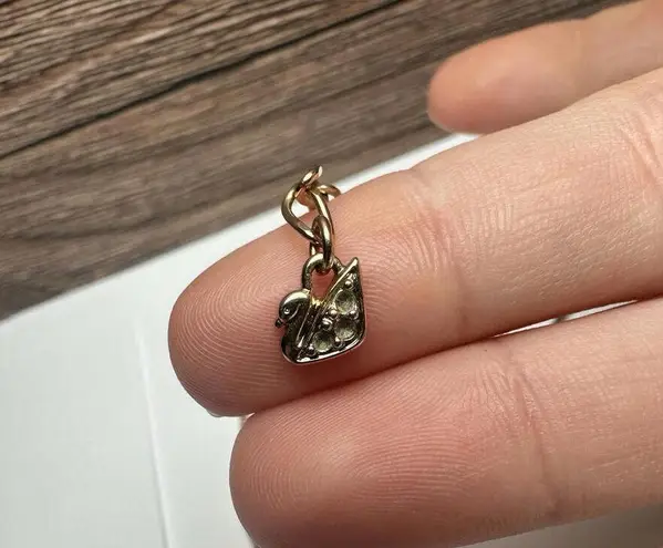 Swavorski Swarovski Crystal Necklace Swan Signed Gold Tone Chain - Has Wear Please Read