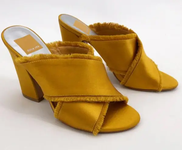 Dolce Vita Block Heel Sandals 9.5 Henry Raw Fringe Saffron Satin Mules Gold