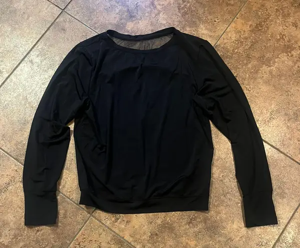 Zyia Open Mesh Back Long Sleeve Black Top  Size Small