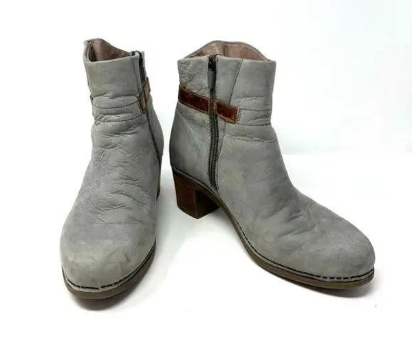 Dansko  9 Womens Boot Gray Leather Zip Up Western Cowgirl Winter Workwear Heels