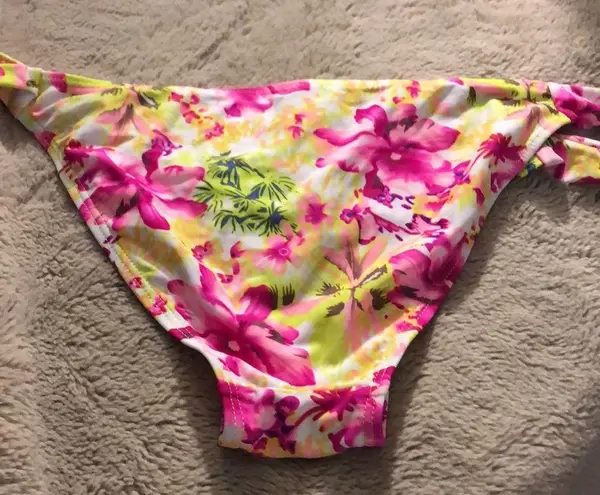 🔹4 for $30 Medium Tropical Print Bikini Pink