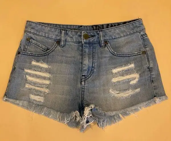 Volcom 5/$20  Blue Light Wash High Waisted Distressed Denim Shorts Size 26