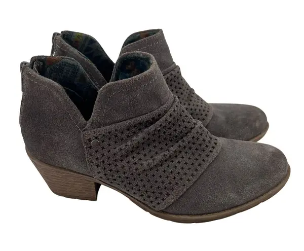 Earth Origins gray Suede Booties Perforated Ruching brandished toe back zip sz 7