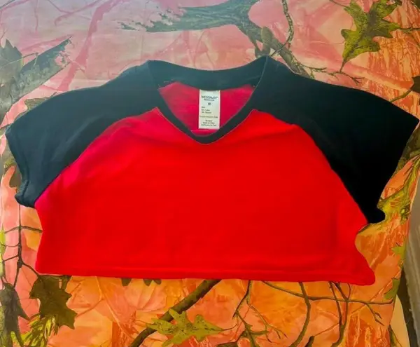 red & black short sleeve baseball crop top t shirt