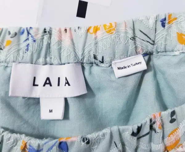 LAIA Eyelet Ditsy Floral Blouse Size M